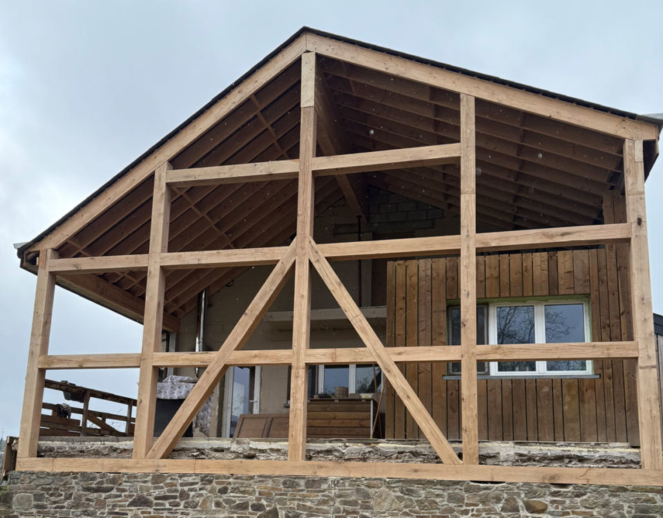 colombage en chêne massif. Une réalisation de AVLN